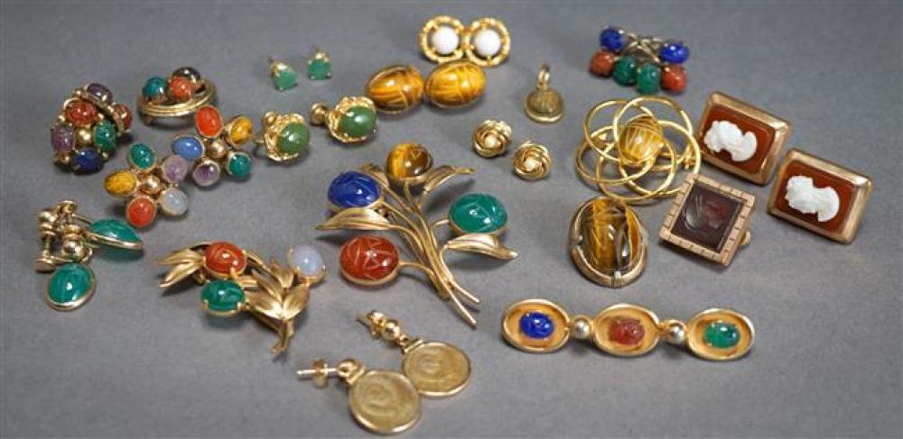 COLLECTION OF SCARAB JEWELRY, EARRINGS