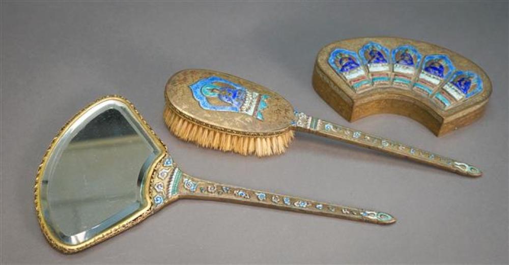 CHINESE ENAMEL DECORATED METAL 323a63