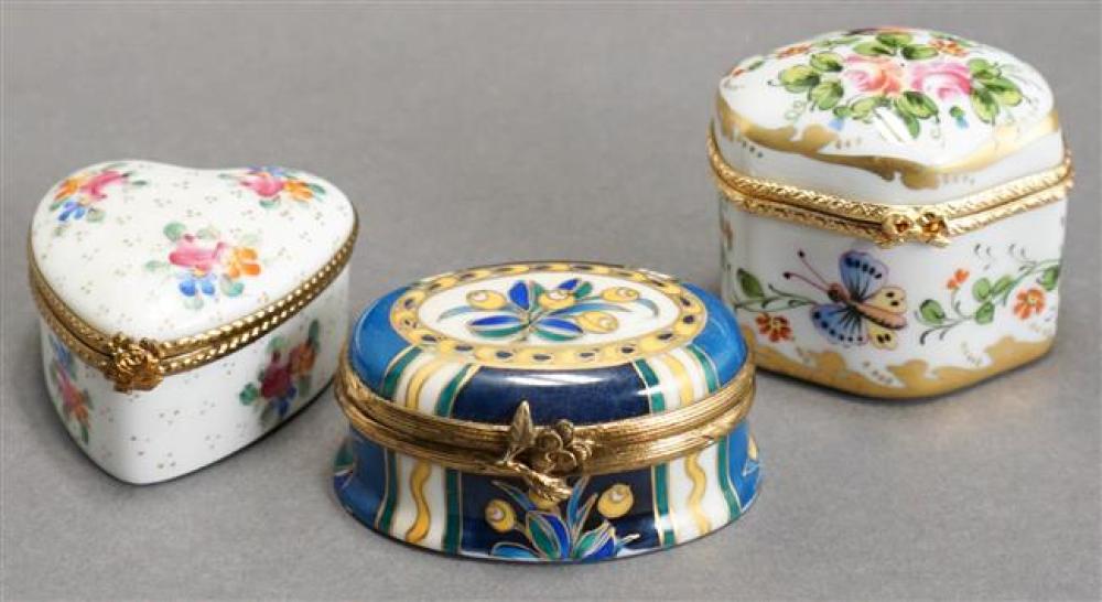 THREE LIMOGES PORCELAIN HINGED 323e80