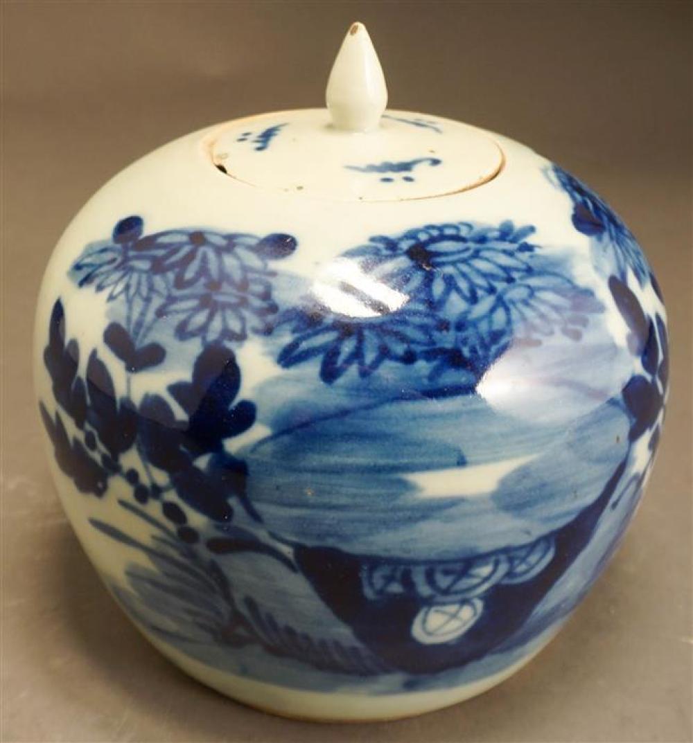 CHINESE BLUE DECORATED PORCELAIN 323fa3