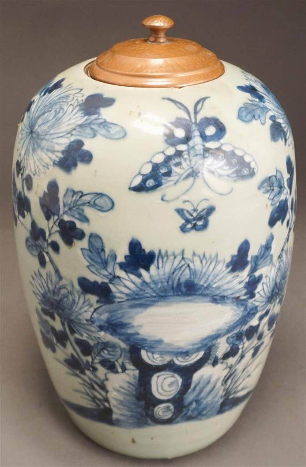 CHINESE BLUE AND CELADON GLAZED 323fb4