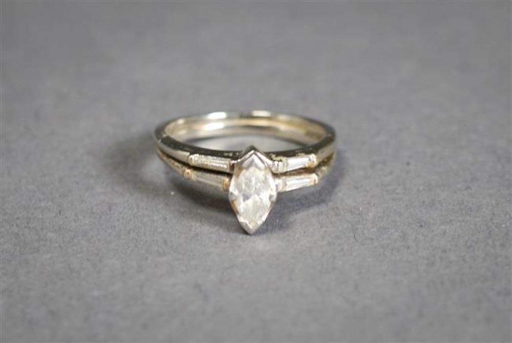 18 KARAT WHITE GOLD DIAMOND RING 324037