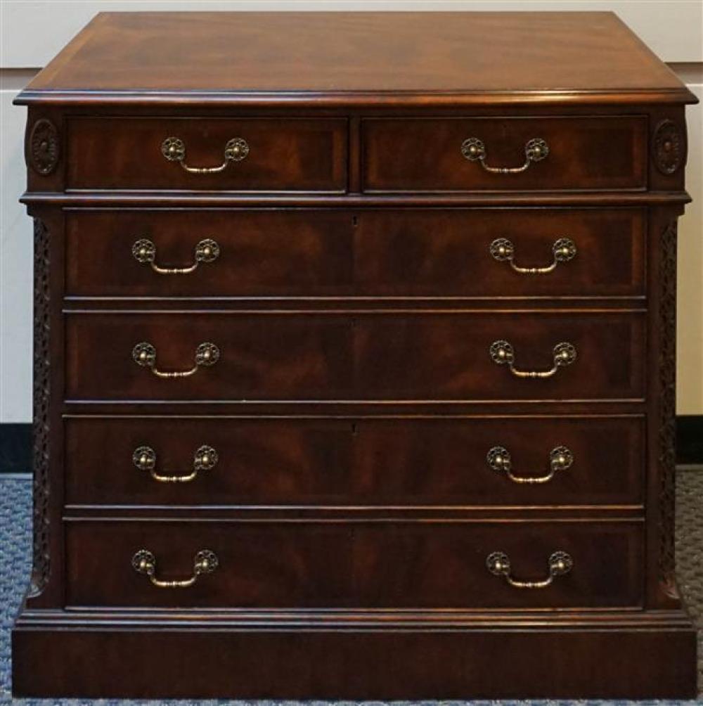 LLOYD BUXTON GEORGIAN STYLE MAHOGANY