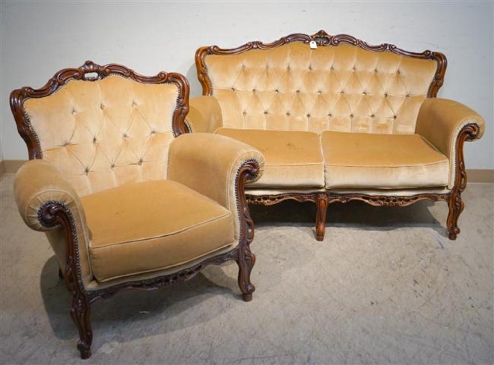 CONTEMPORARY GOLD VELVET UPHOLSTERED 32419b