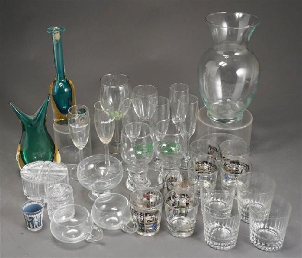 TWO ITALIAN GLASS ARTICLES AND 32429c