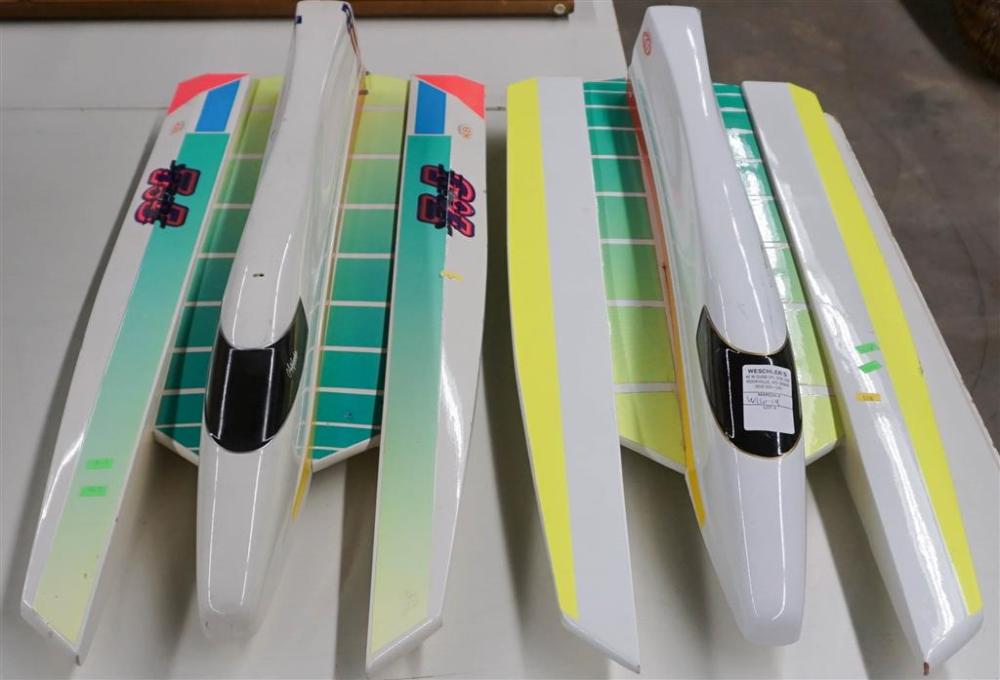 PAIR OF MODEL SPEED BOATSPair of