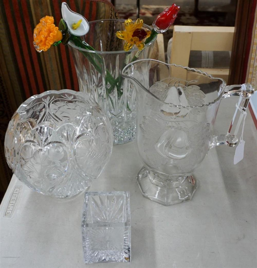 COLLECTION OF ASSORTED GLASSWARECollection