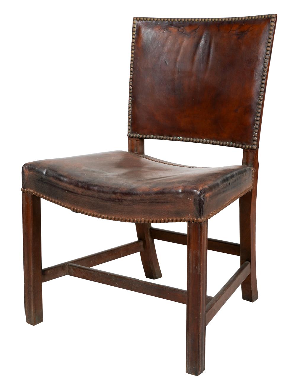MAHOGANY & LEATHER CHAIRwith close-mailed
