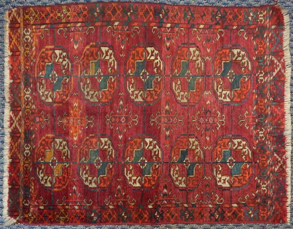 TURKMAN RUG, 3 FT X 2 FT 5 INTurkman