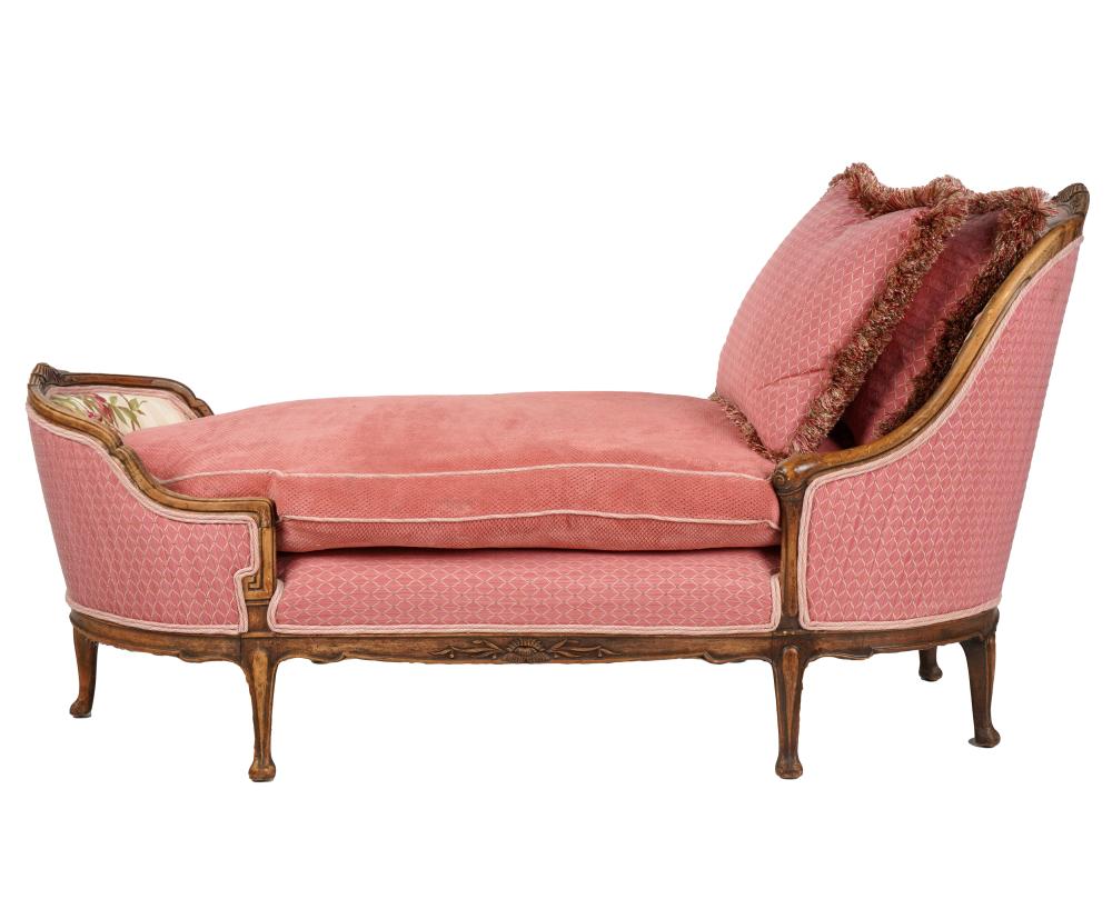 PROVINCIAL CARVED WOOD CHAISE LOUNGECondition:
