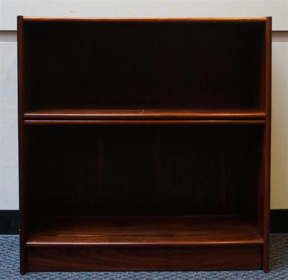 MID-CENTURY MODERN ROSEWOOD FINISH