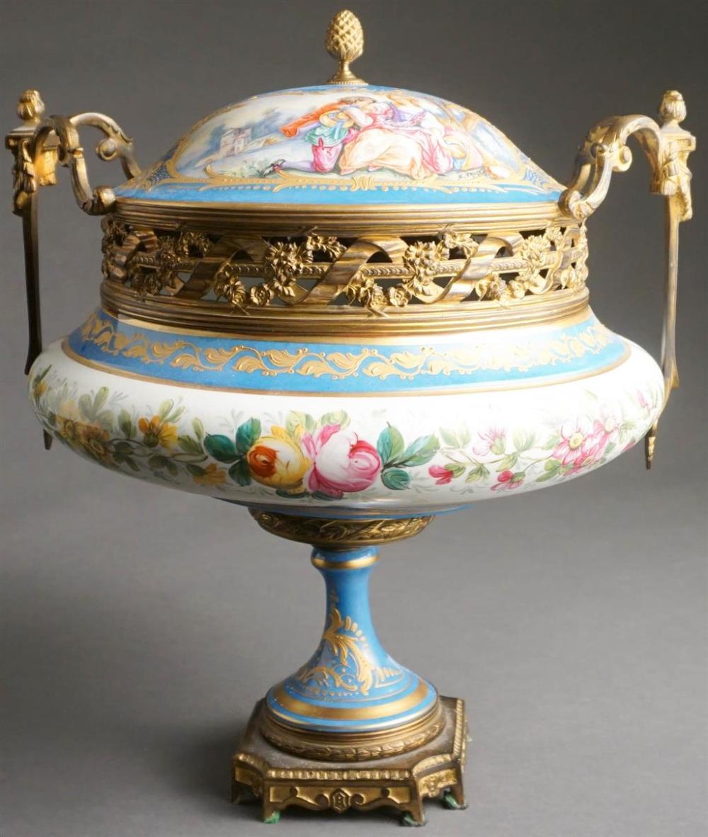 SEVRES TYPE ORMOLU MOUNTED GILT 326f5d