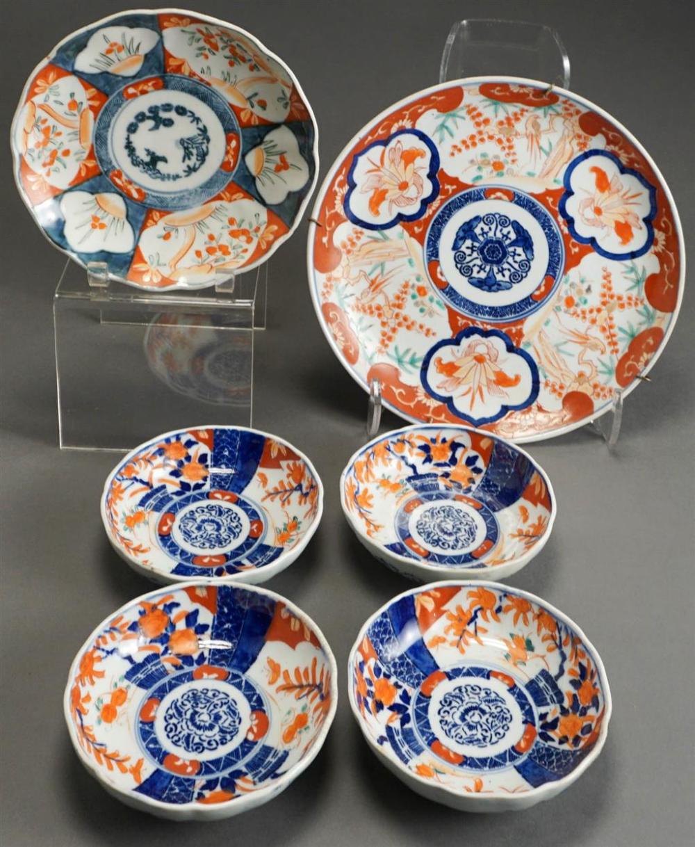 COLLECTION OF FOUR JAPANESE IMARI