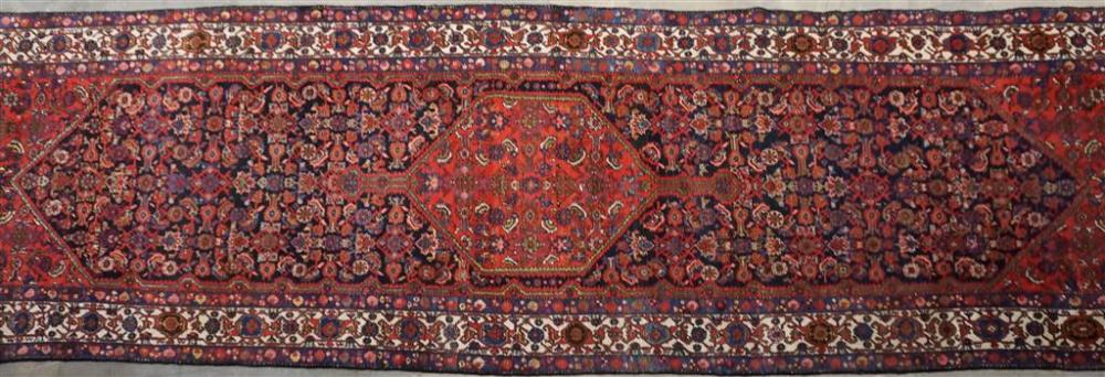 BIDJAR RUG, 20 FT 6 IN X 5 FT 11