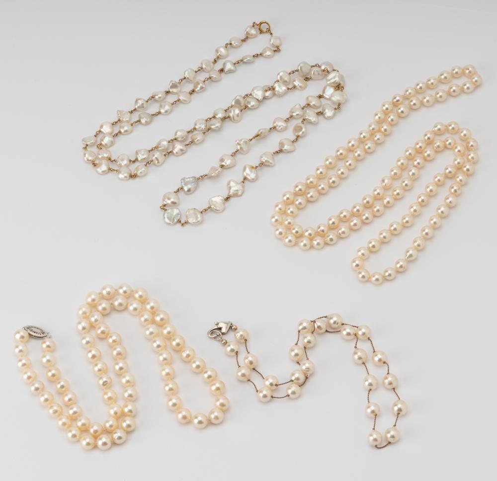 GROUP OF PEARL NECKLACESIncluding 327083