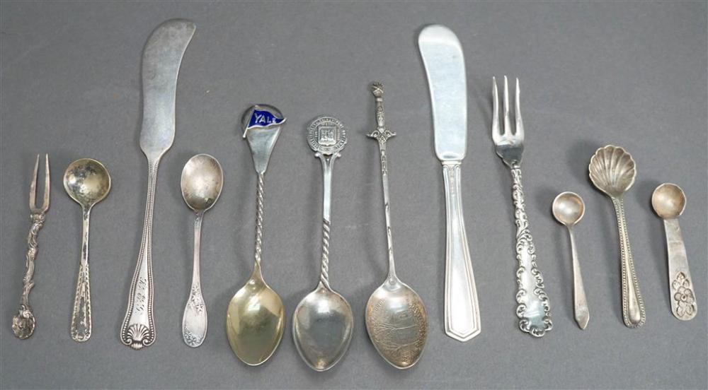 GROUP OF SMALL PREDOMINANTLY SILVER  3270f8