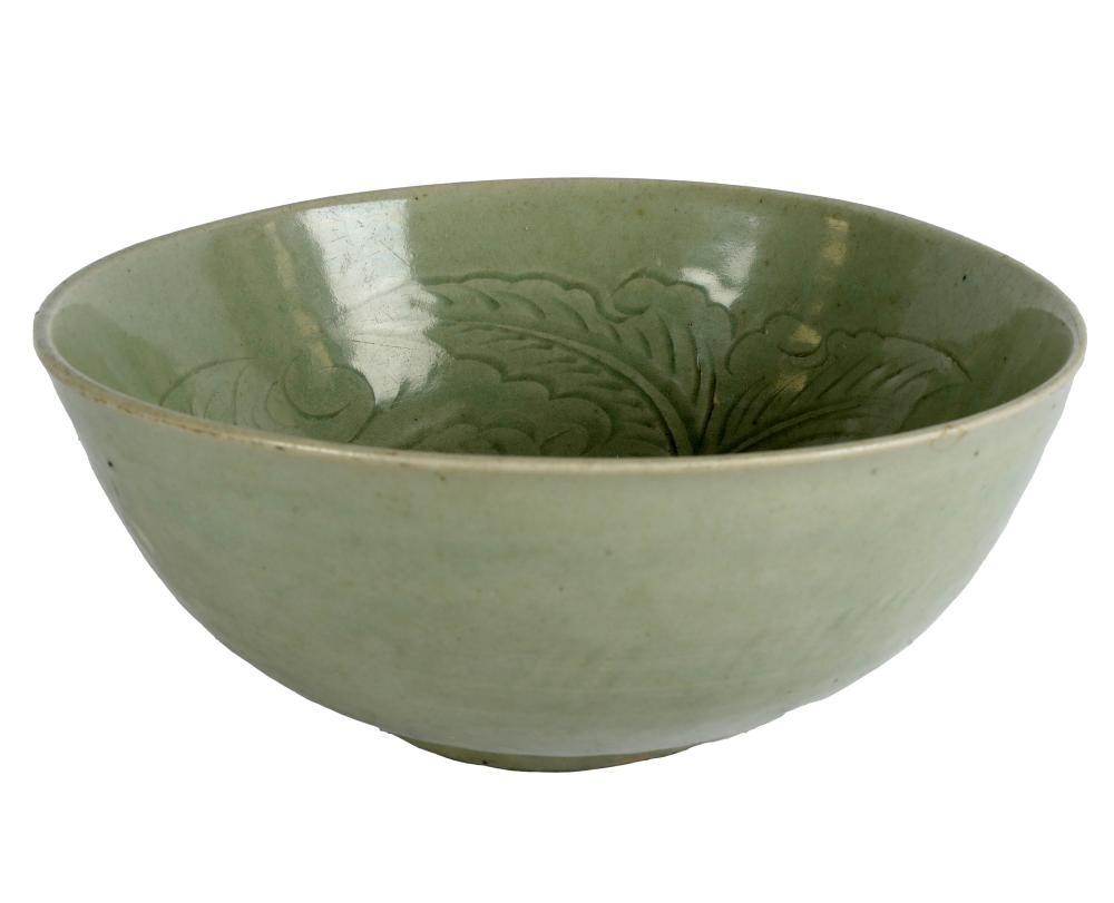 CHINESE CELADON-GLAZED BOWLunmarked;