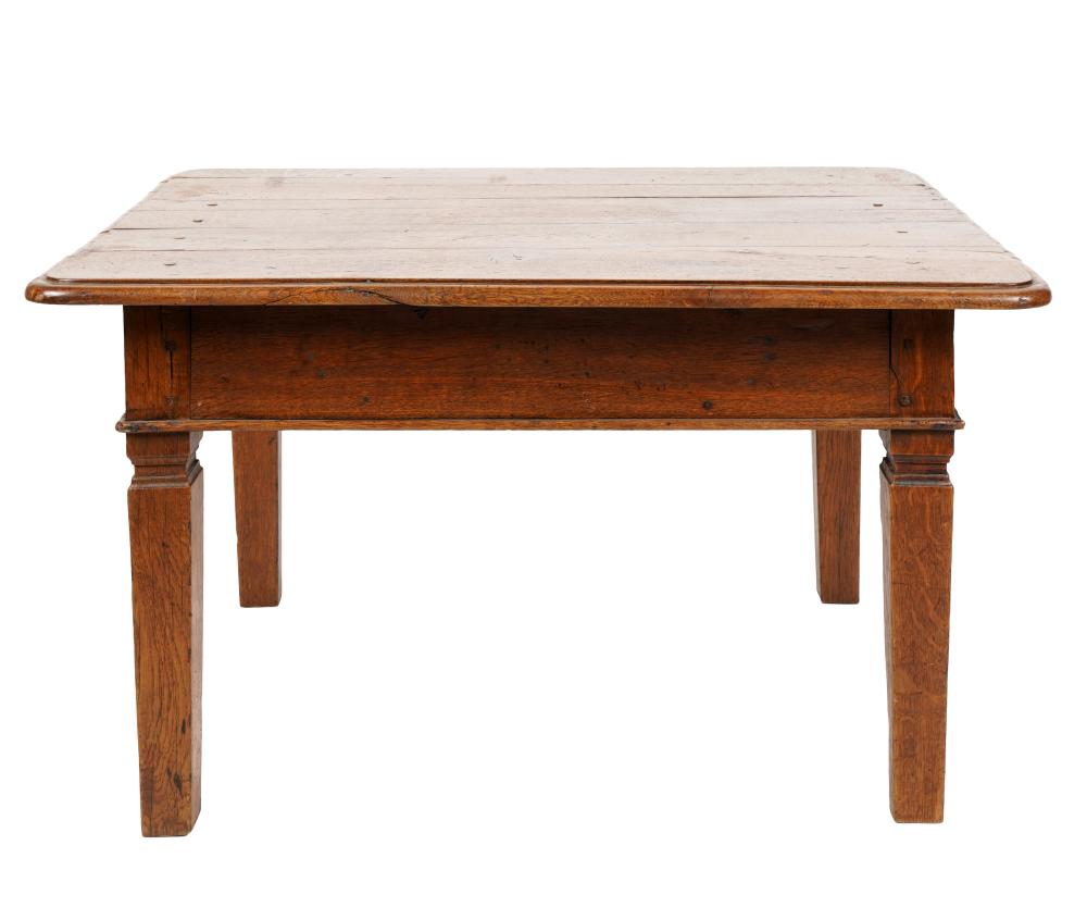 ANTIQUE OAK TABLEthe planked top 327134