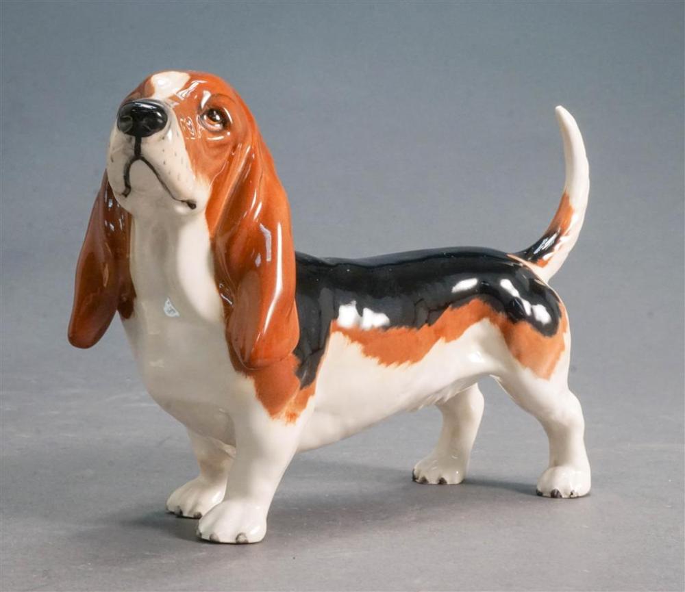 BESWICK ENGLAND CERAMIC BASSET