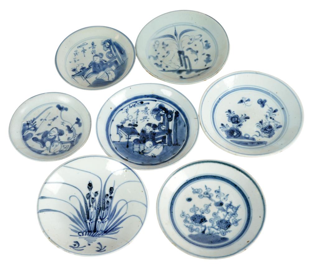 COLLECTION OF CHINESE BLUE & WHITE