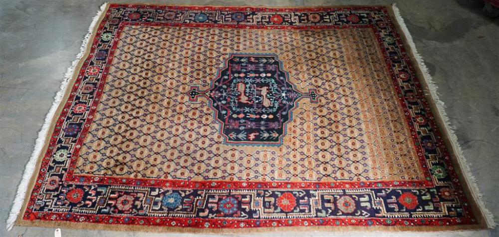 PERSIAN RUG 9 FT 8 IN X 7 FTPersian 327380