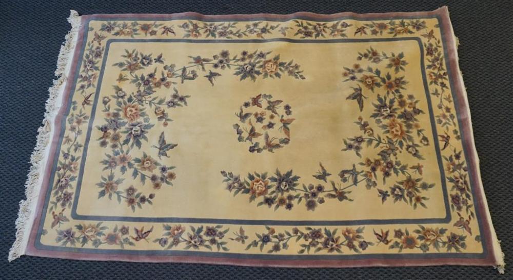 CHINESE RUG, 8 FT 9 IN X 5 FT 9