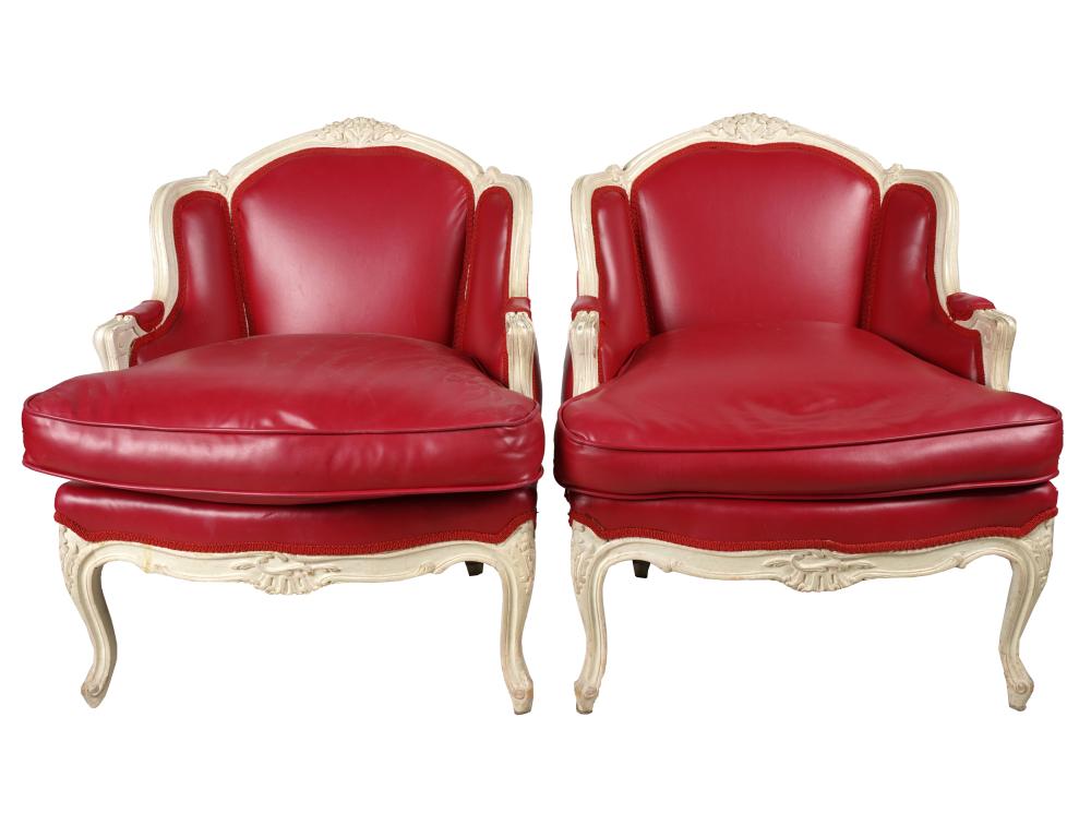 PAIR OF LOUIS XV STYLE PAINTED 327655