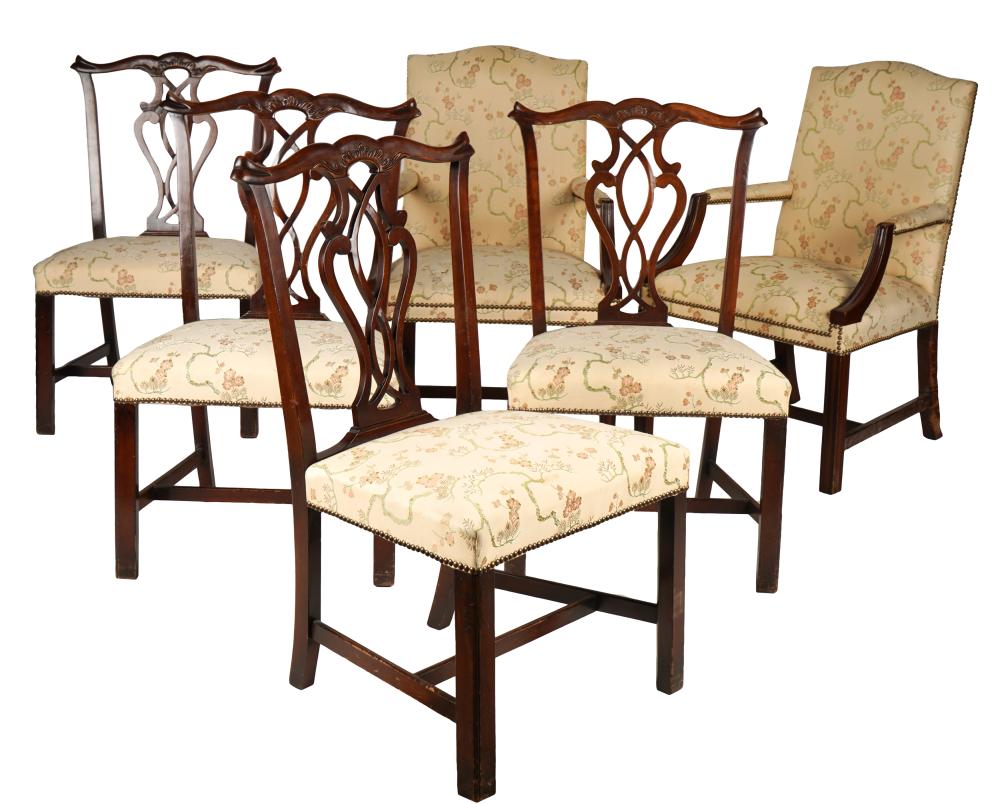 SET OF CHIPPENDALE STYLE MAHOGANY 3276bc