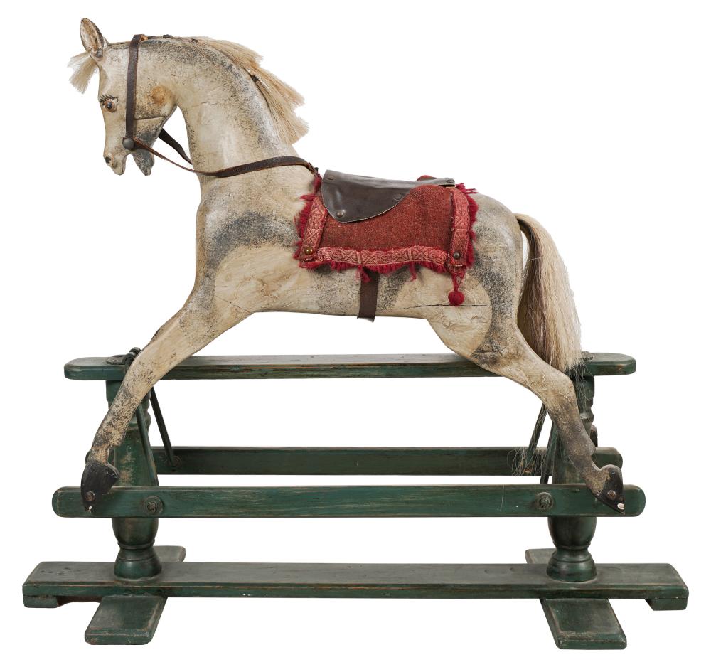 ANTIQUE ROCKING HORSEpainted and 3276e4