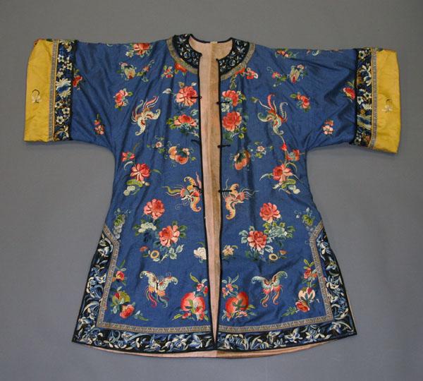Chinese blue silk robe; embroidered