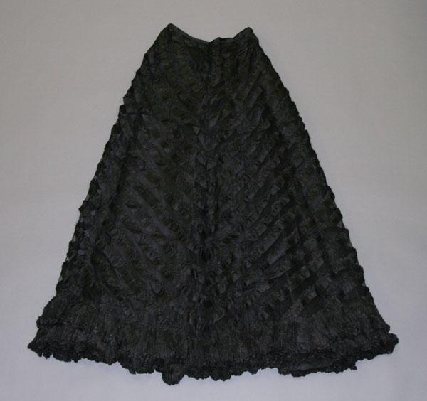 Victorian clothing satin and lace 50c16