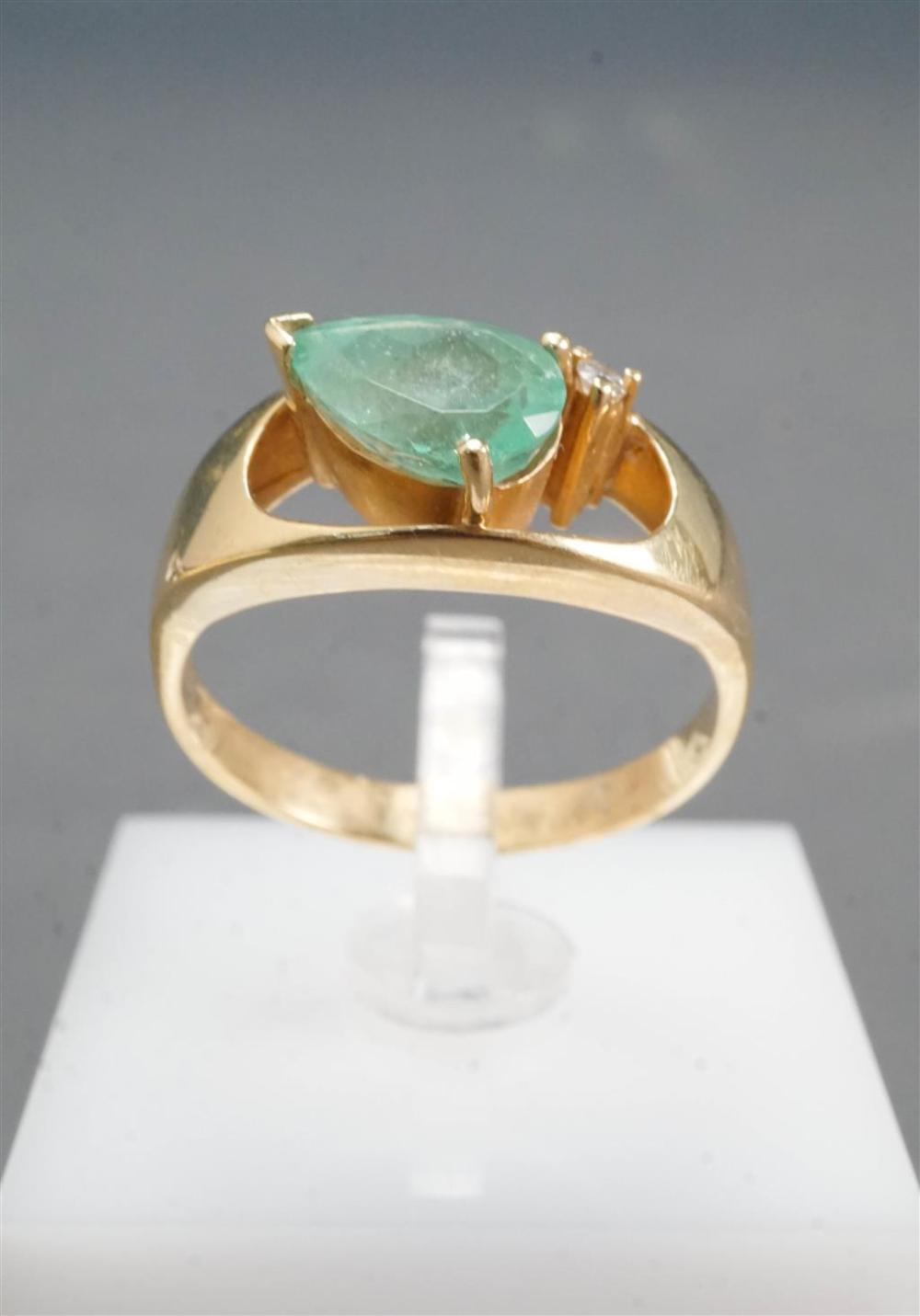 18-KARAT YELLOW-GOLD AND EMERALD