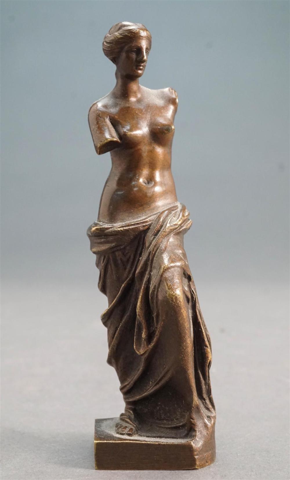 FRENCH BRONZE FIGURE OF VENUS DE 327938