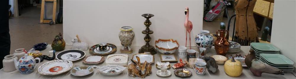 COLLECTION WITH ASSORTED PORCELAIN 327a16