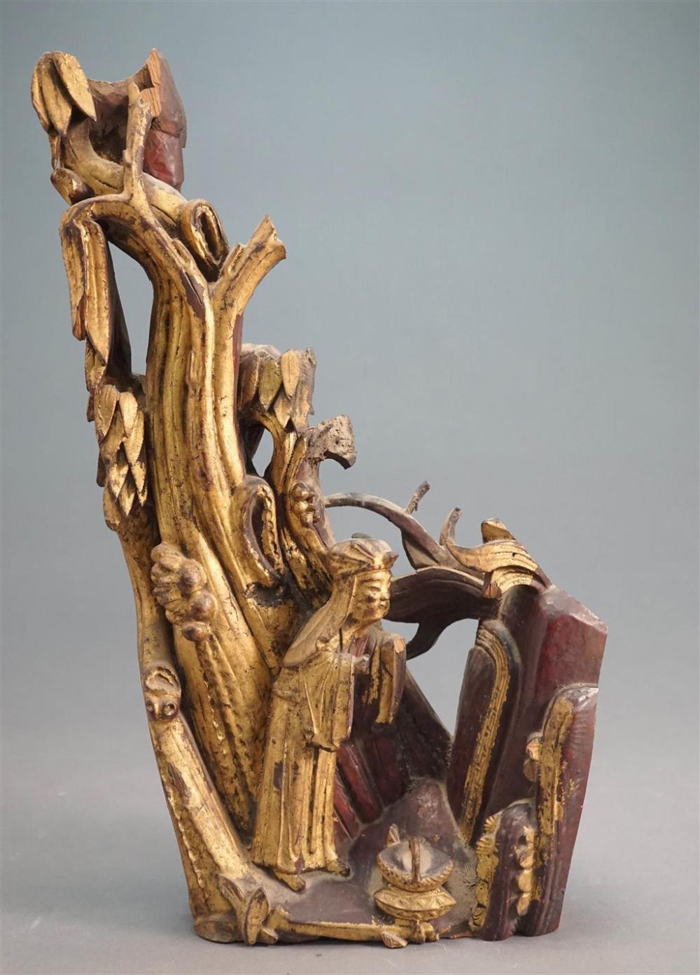 CHINESE LACQUERED CARVED WOOD FIGURAL 327a6f