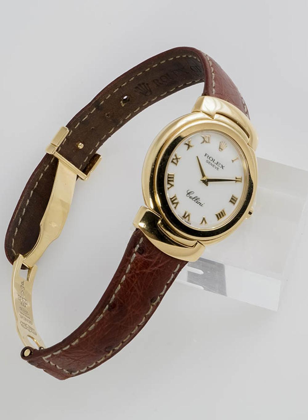 18 KARAT YELLOW GOLD QUARTZ WRISTWATCH  327bca