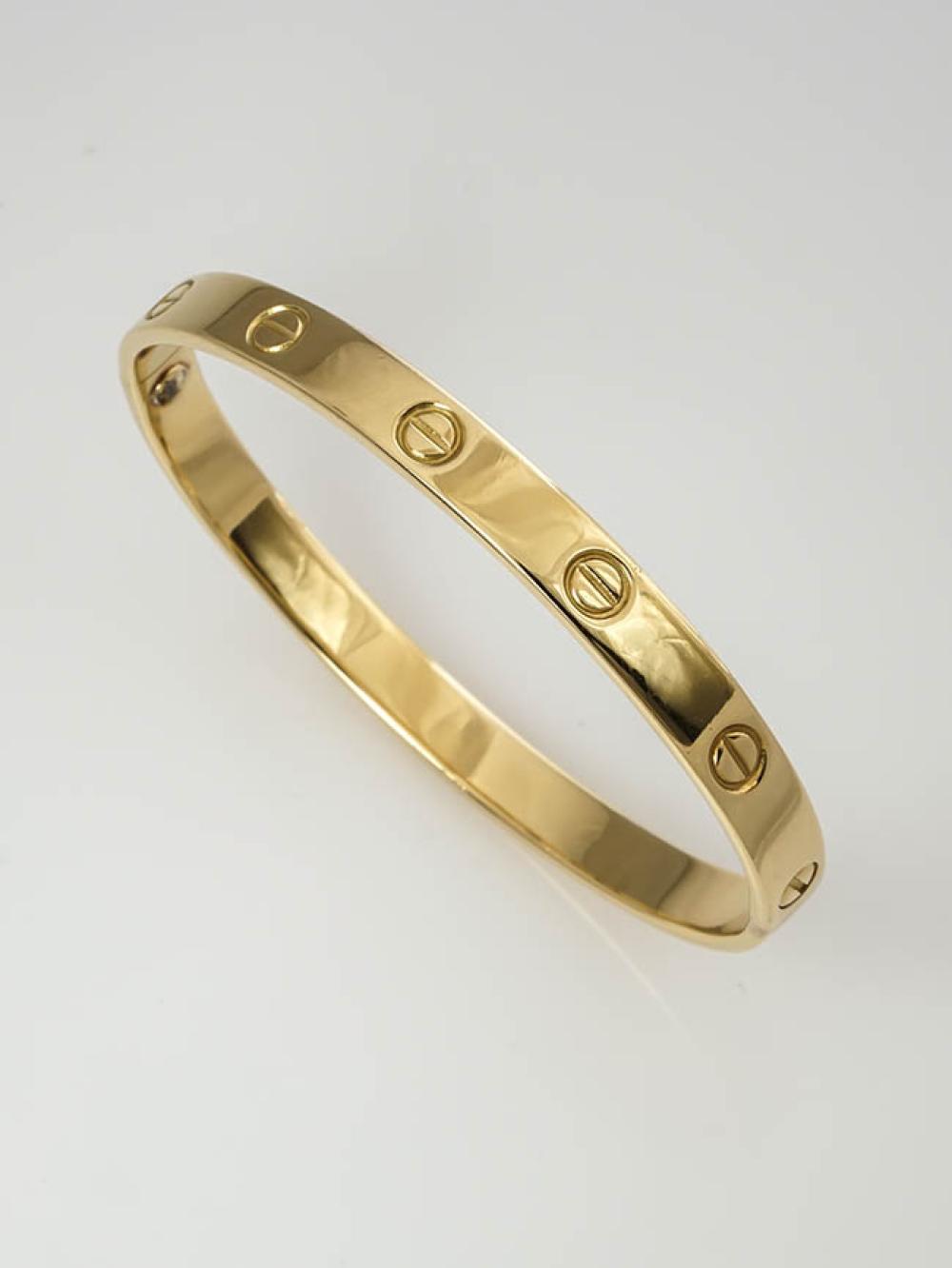 18 KARAT YELLOW GOLD LOVE BANGLE 327bf5