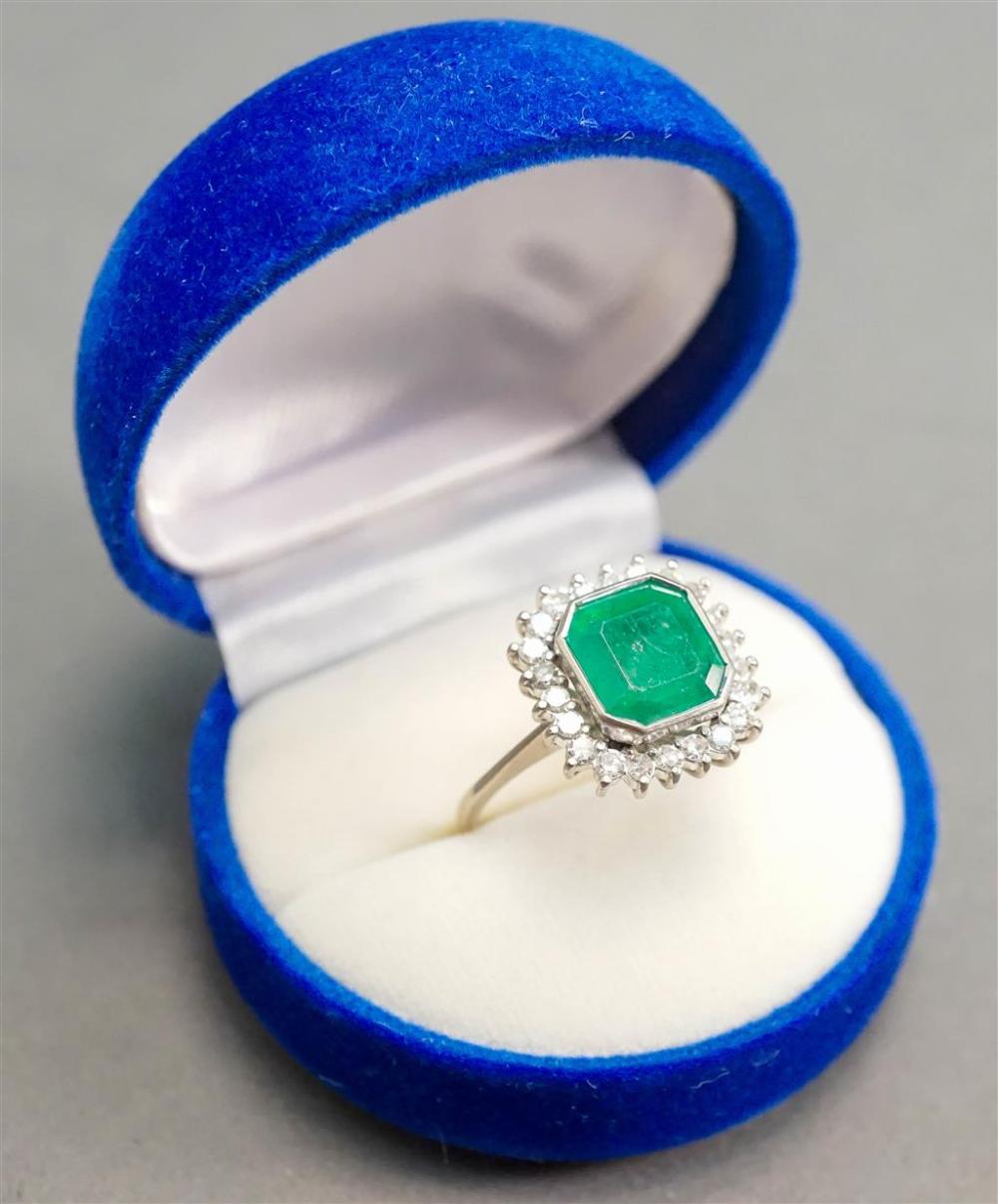 18-KARAT WHITE-GOLD, EMERALD AND