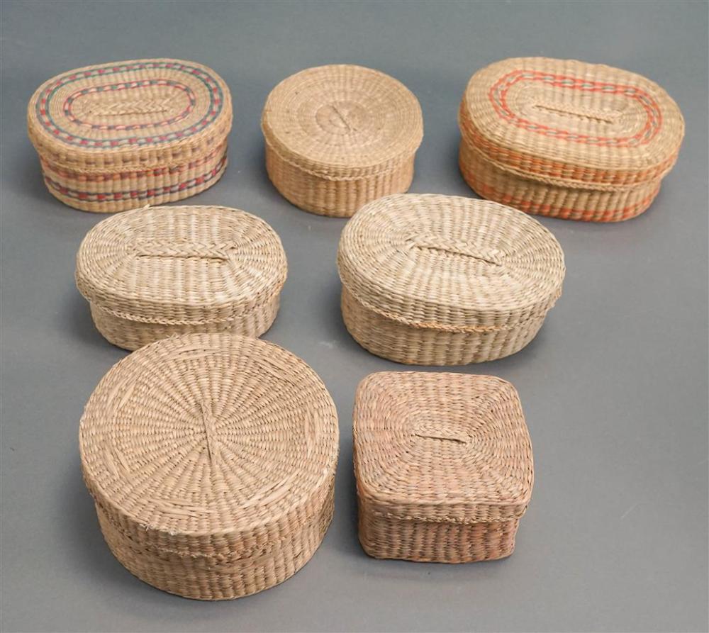 COLLECTION OF SEVEN SMALL WOVEN BASKETS,