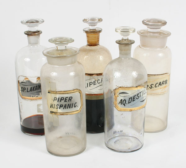 Lot of 5 Pharmacy apothecary bottles 50cba