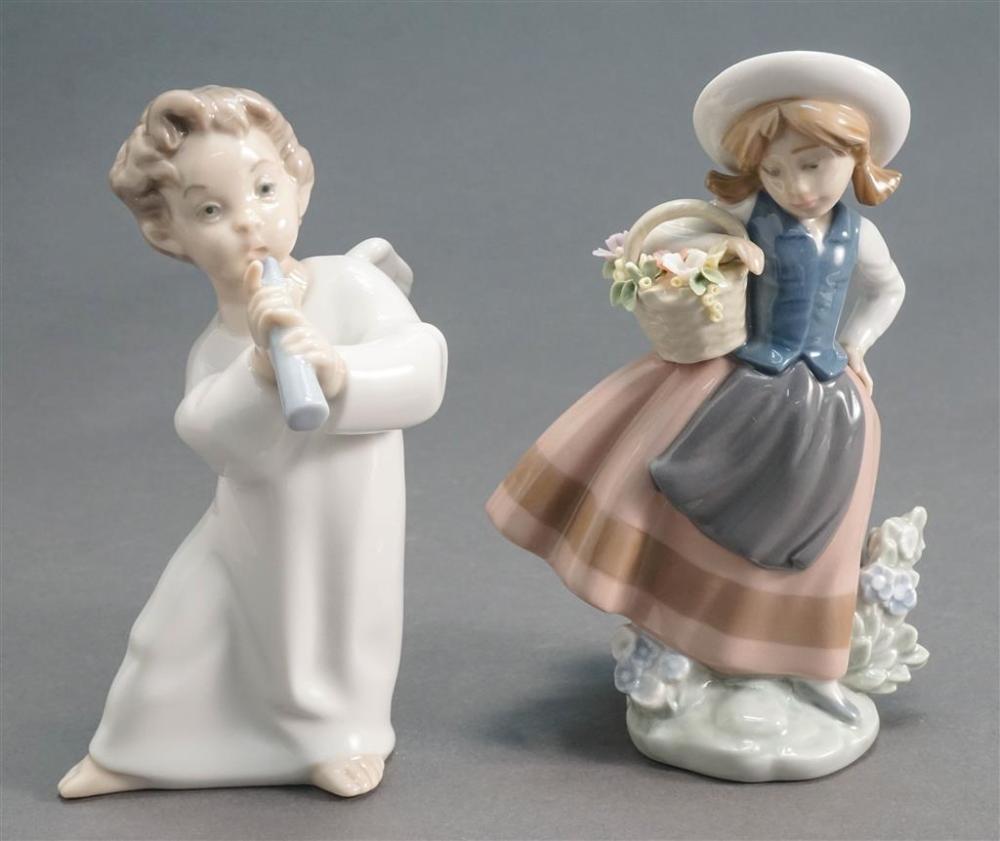 TWO LLADRO PORCELAIN FIGURINESTwo Lladro