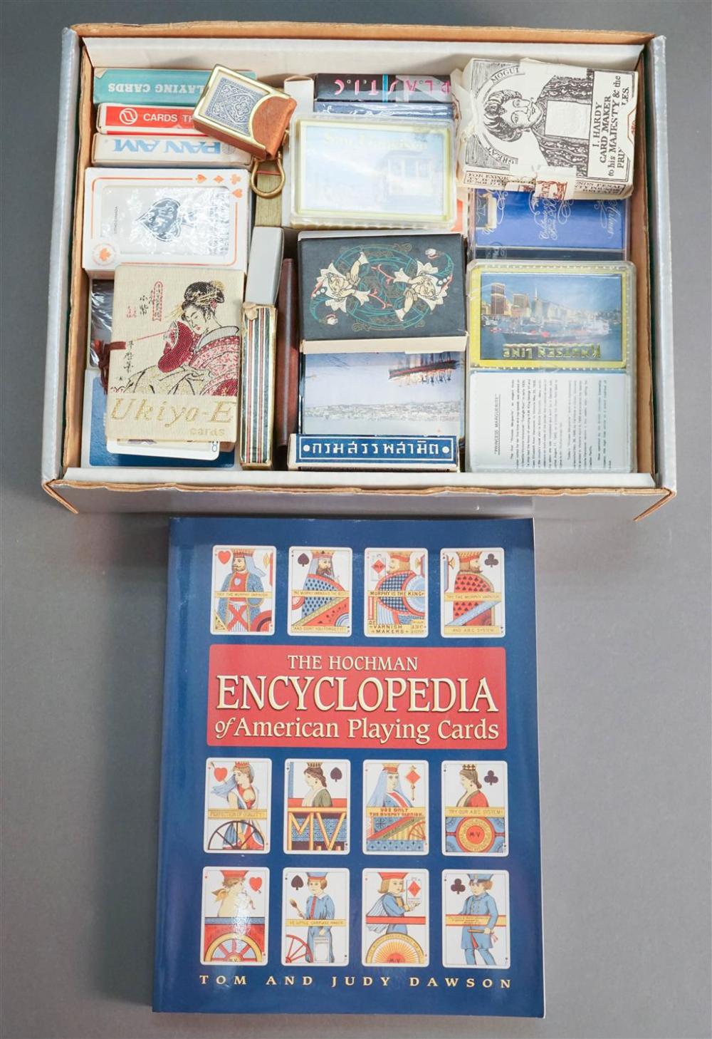 BOX WITH COLLECTIBLE PLAYING CARDS WITH