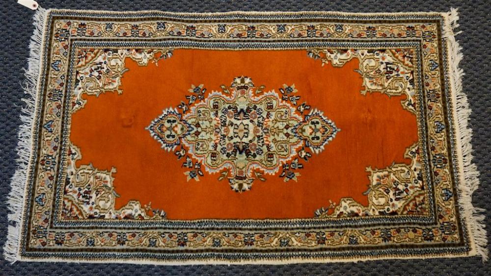 PAKISTAN RUG, 5 FT 1 IN X 3 FT