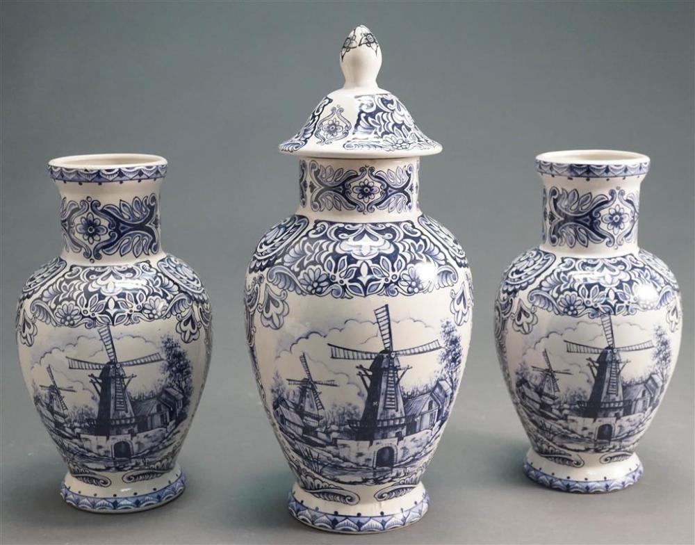 DELFT TYPE BLUE AND WHITE MAJOLICA 3280e2