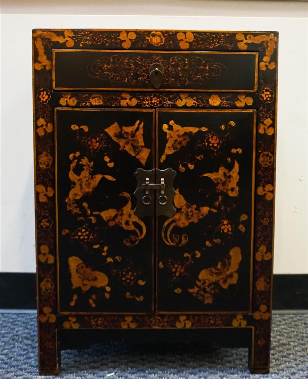 CHINOISERIE DECORATED FRUITWOOD 328114