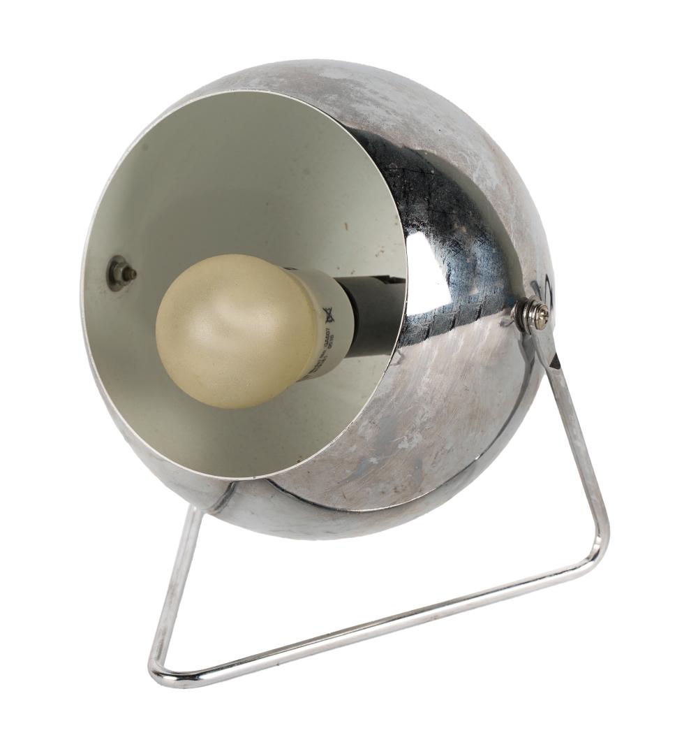 MODERNIST CHROME DESK LAMPunsigned  325b4f