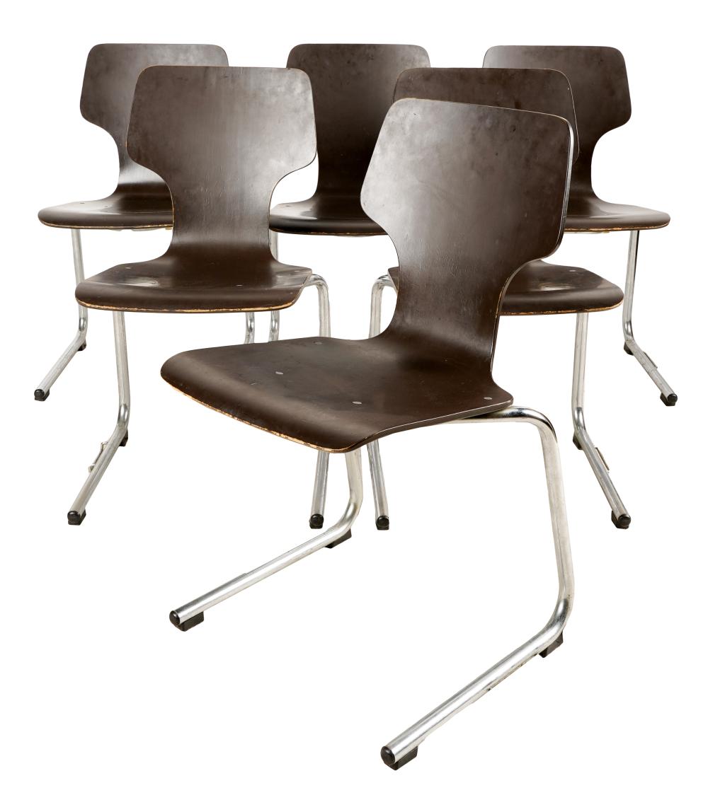 SIX MODERN CHROME WOOD CHAIRSstained 325b63