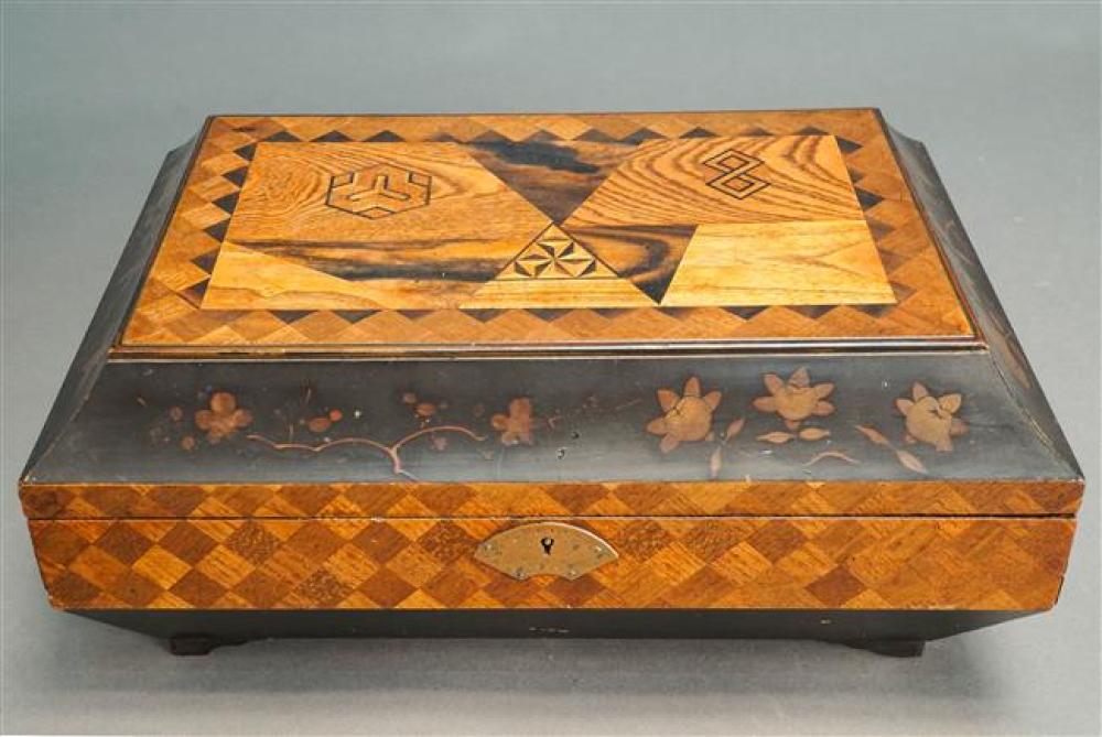 PARQUETRY AND MARQUETRY WOOD BOX