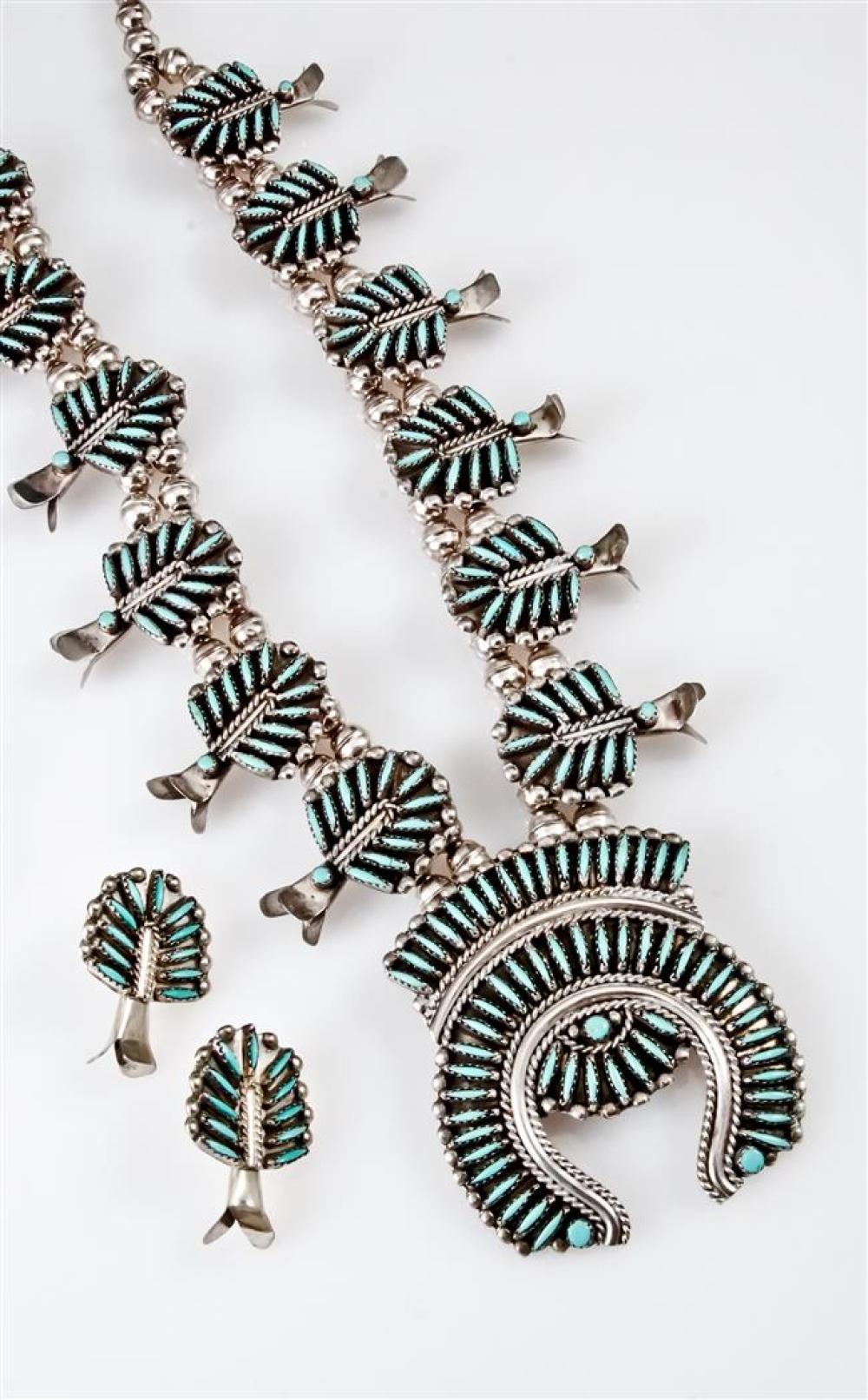 SOUTHWEST SILVER AND TURQUOISE 325db1