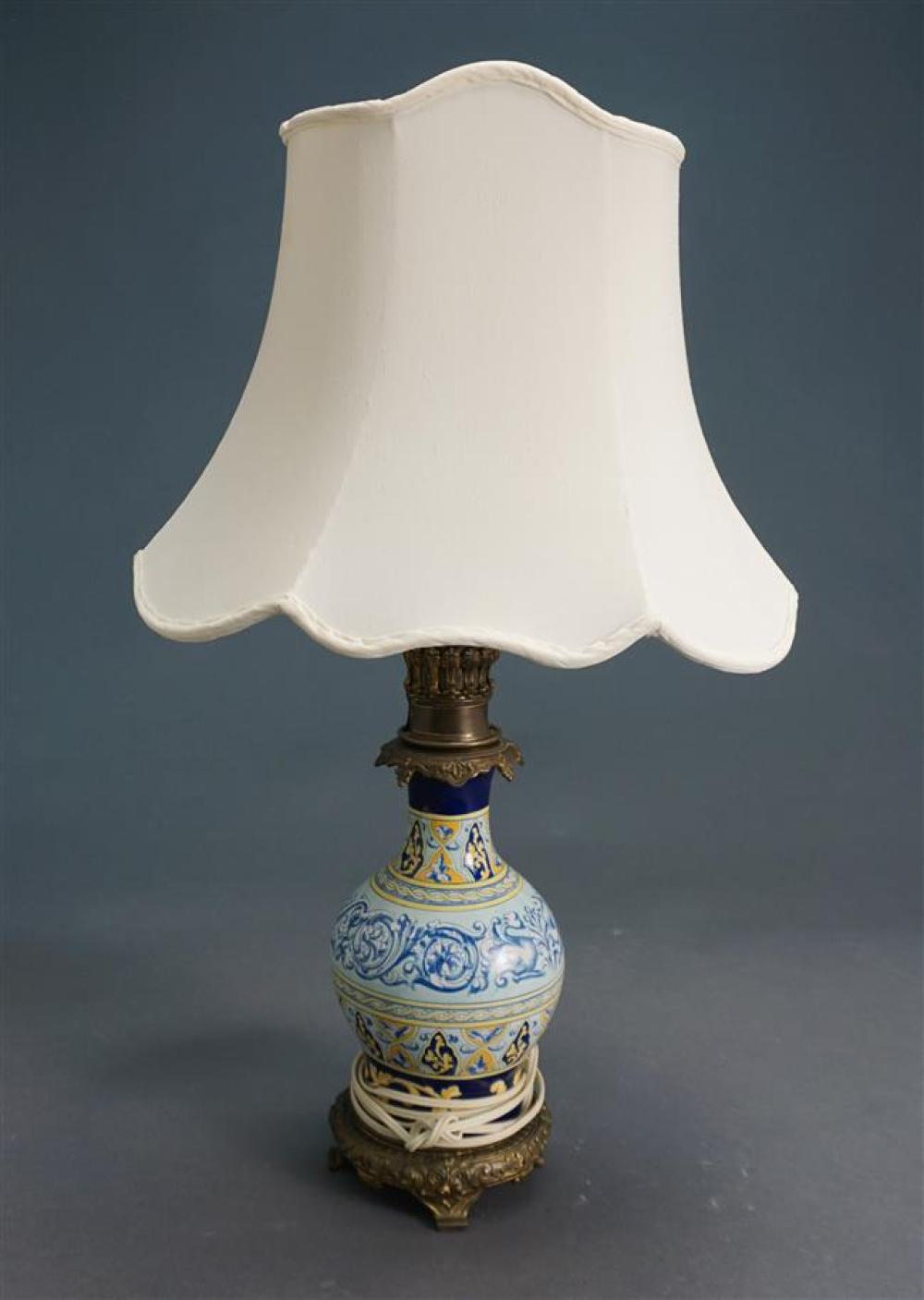 ITALIAN FAIENCE POTTERY VASE MOUNTED